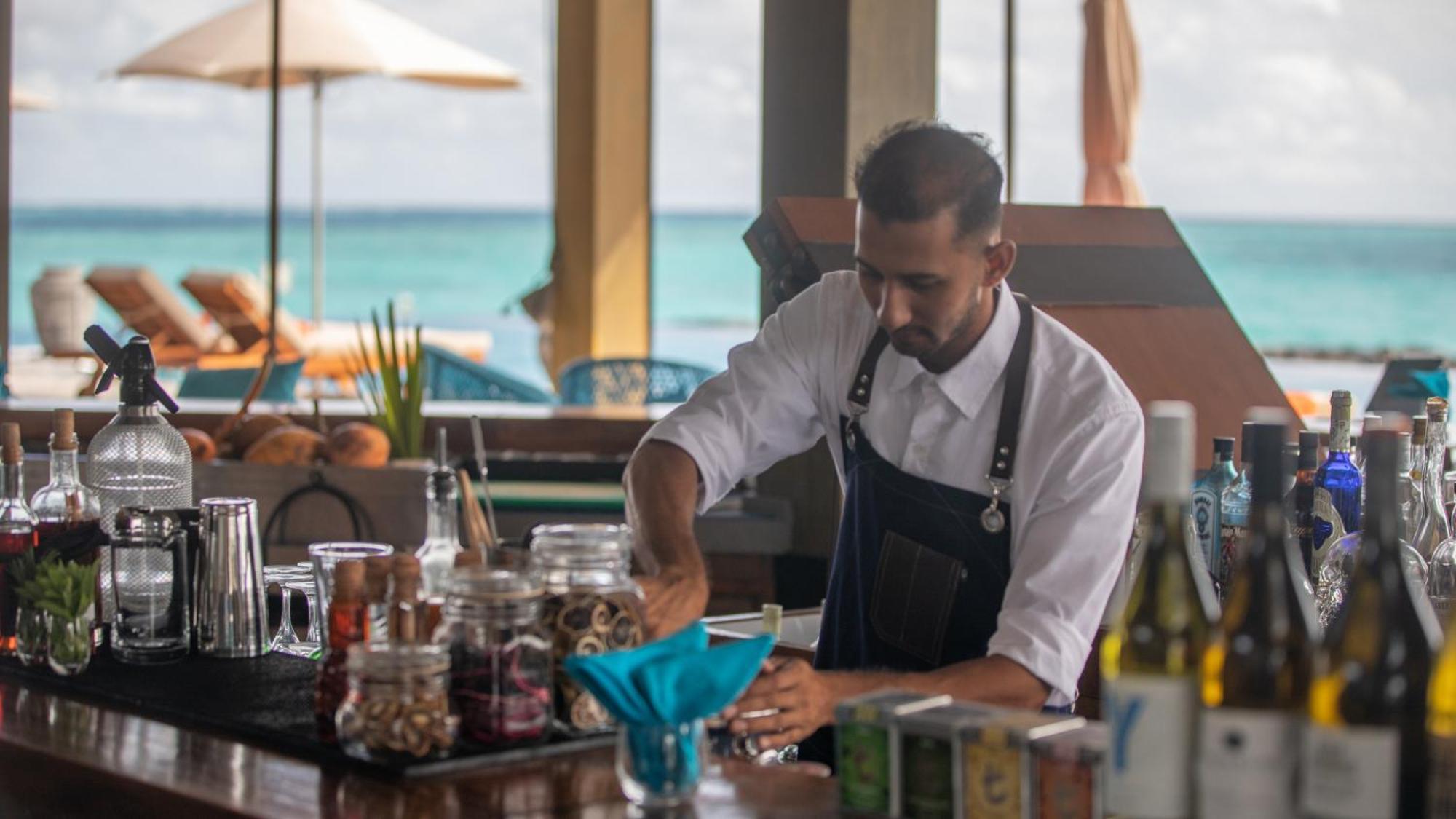 Grand Park Kodhipparu Maldives Hotel Baros Island Exterior foto